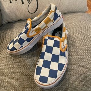 Big check vans slip on